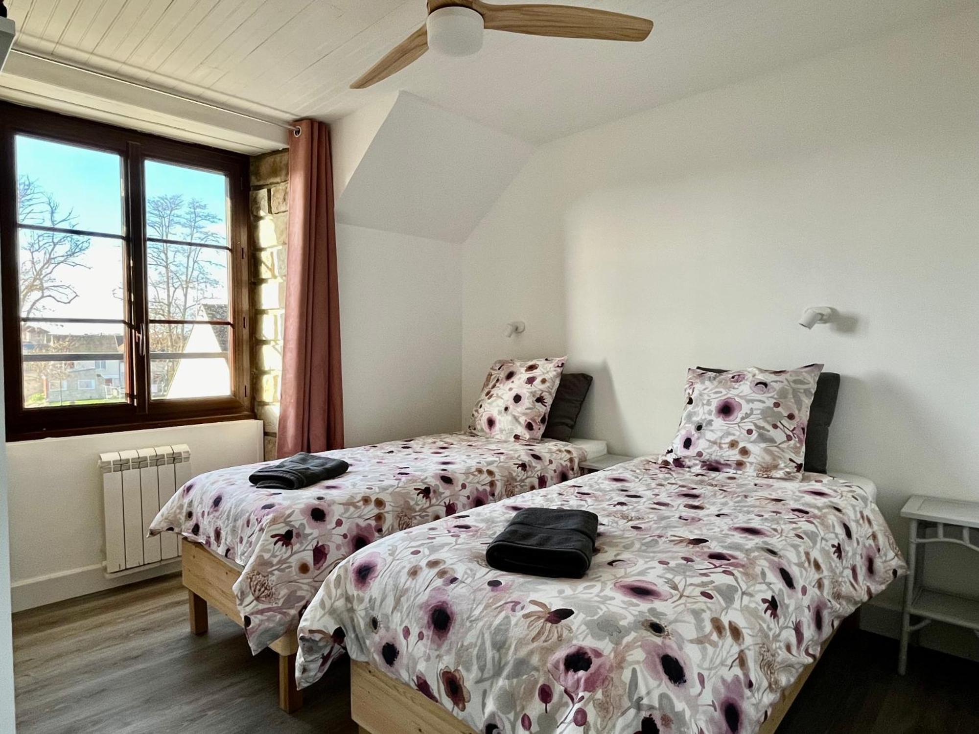 Appartement En Plein Centre Ville Milly-la-Foret Exterior photo